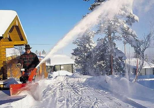 Как выбрать снегоуборочную машину для дачи
